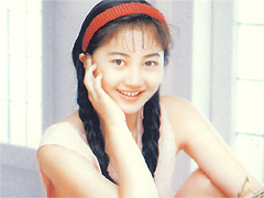 吉岡真由美