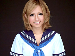 立花樹里亜