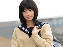 成宮ルリ
