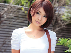 長谷川ゆな