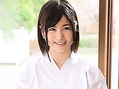 みなみもえ