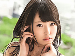 柚月あい