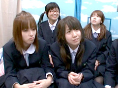 ちか,まお,ももか,さなえ,みわ